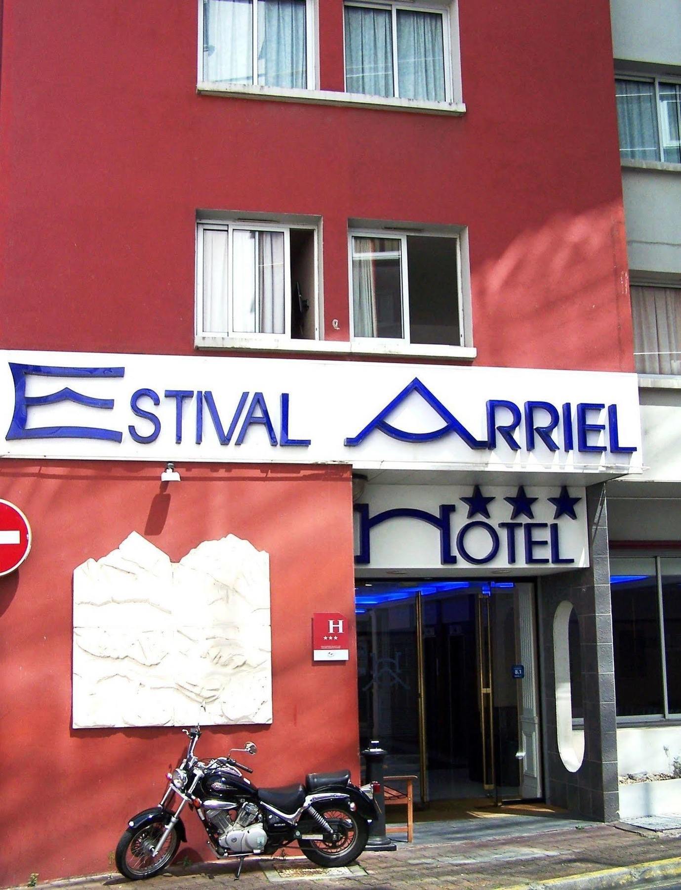 Hotel Estival Arriel ルルド エクステリア 写真